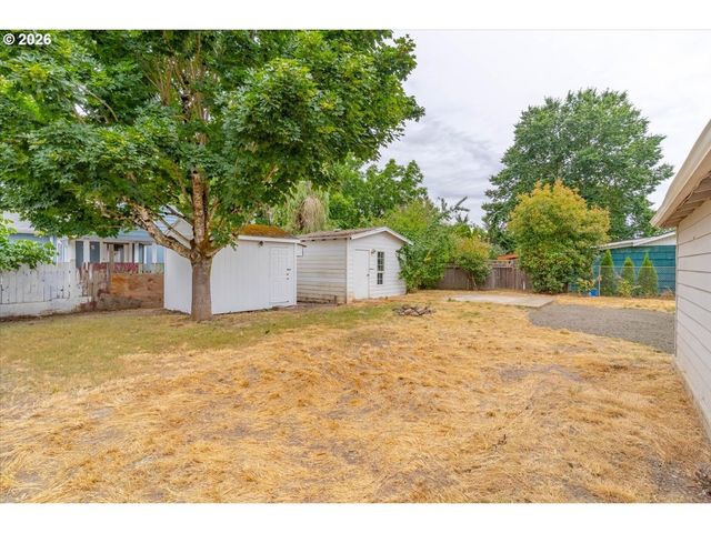 3419 ARBON St Ne, Salem, OR 97301