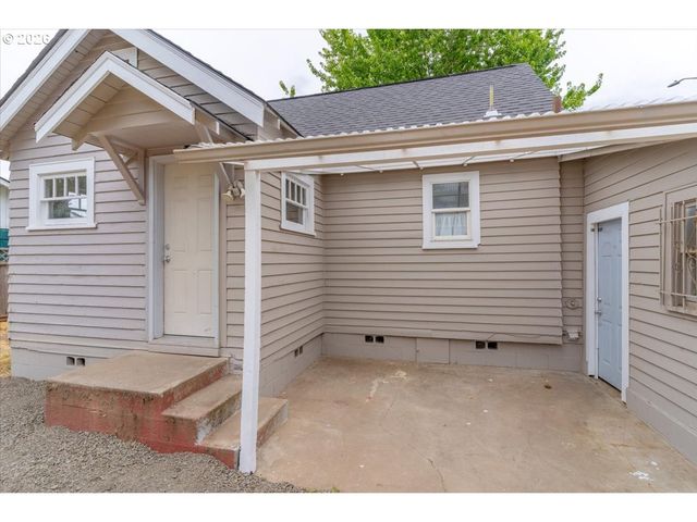 3419 ARBON St Ne, Salem, OR 97301