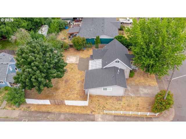 3419 ARBON St Ne, Salem, OR 97301