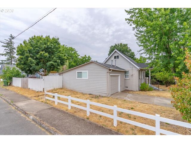 3419 ARBON St Ne, Salem, OR 97301