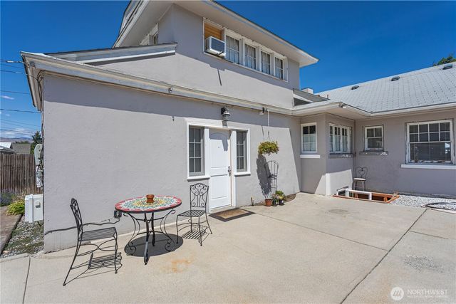 146 S Delaware Avenue, Wenatchee, WA 98801