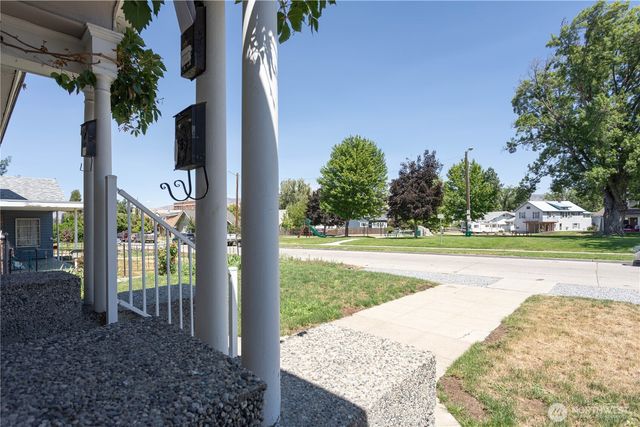 146 S Delaware Avenue, Wenatchee, WA 98801