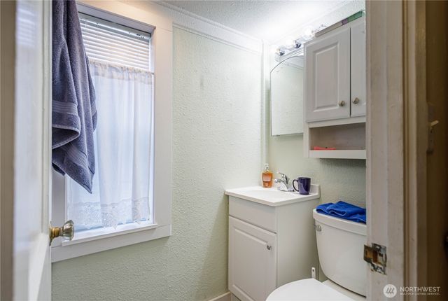 146 S Delaware Avenue, Wenatchee, WA 98801