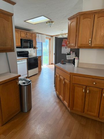 6971 Massachusetts Street, Merrillville, IN 46410