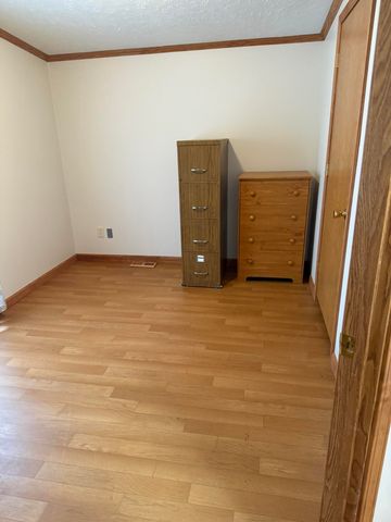6971 Massachusetts Street, Merrillville, IN 46410