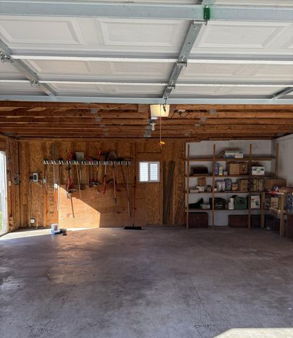 6971 Massachusetts Street, Merrillville, IN 46410