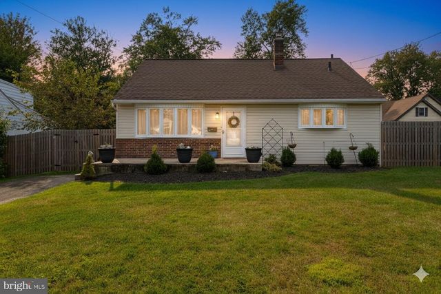 238 PENNBROOK AVE, Lansdale, PA 19446
