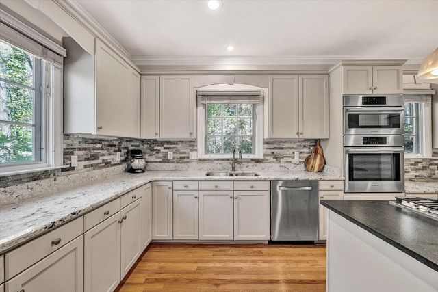 3404 Woodland Hills LN, Roanoke, VA 24014
