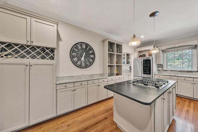 3404 Woodland Hills LN, Roanoke, VA 24014