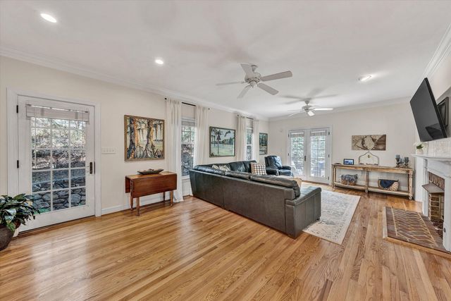 3404 Woodland Hills LN, Roanoke, VA 24014