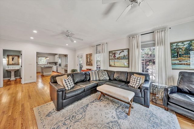 3404 Woodland Hills LN, Roanoke, VA 24014