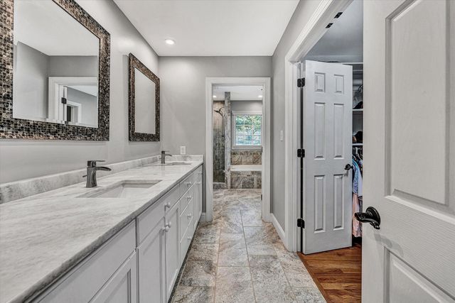 3404 Woodland Hills LN, Roanoke, VA 24014