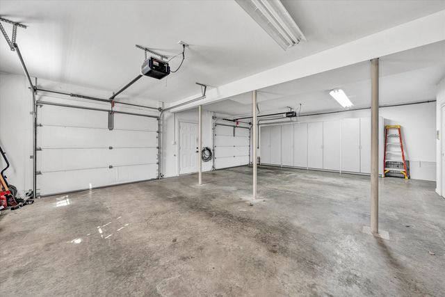 3404 Woodland Hills LN, Roanoke, VA 24014