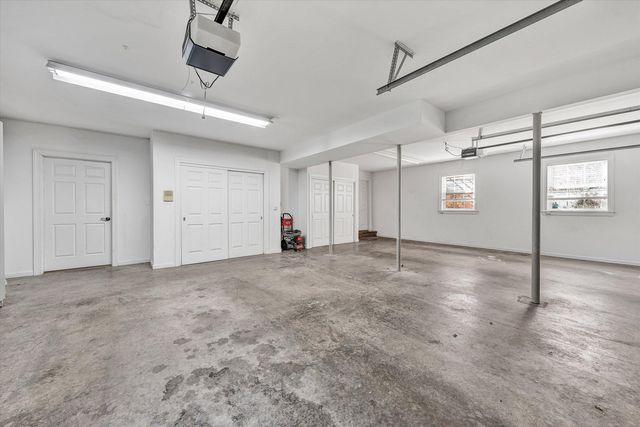 3404 Woodland Hills LN, Roanoke, VA 24014