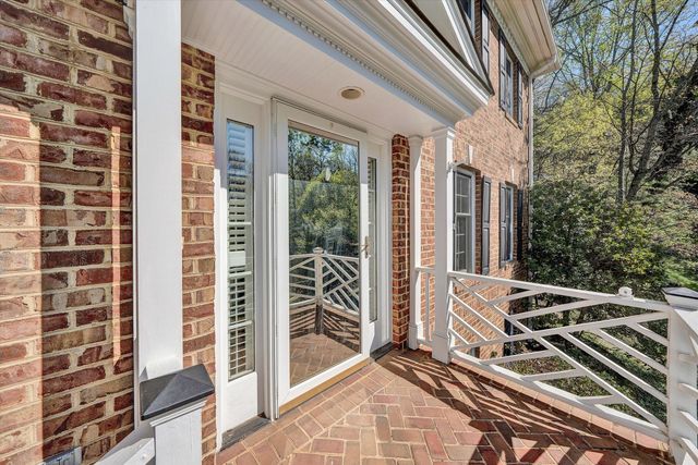 3404 Woodland Hills LN, Roanoke, VA 24014