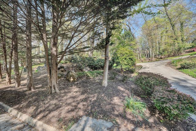 3404 Woodland Hills LN, Roanoke, VA 24014