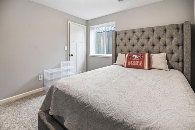 1842 S Bedford St, Wichita, KS 67207