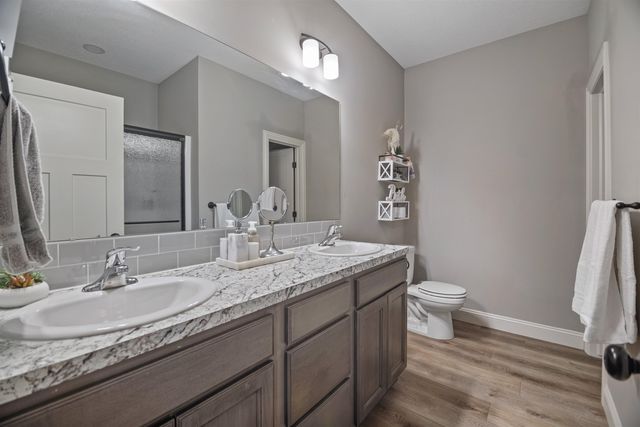 1842 S Bedford St, Wichita, KS 67207