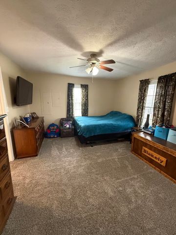 230 Johnson Road, Waynesburg, KY 40489