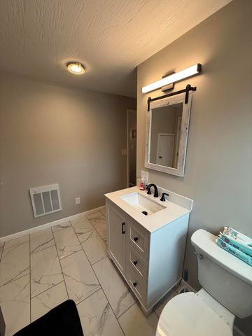 230 Johnson Road, Waynesburg, KY 40489