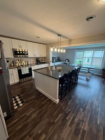 230 Johnson Road, Waynesburg, KY 40489