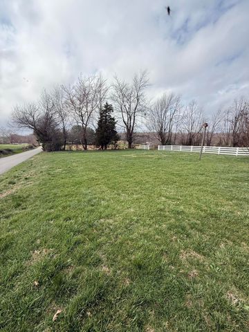 230 Johnson Road, Waynesburg, KY 40489