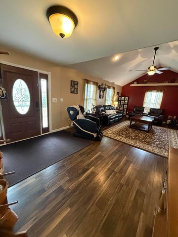 230 Johnson Road, Waynesburg, KY 40489