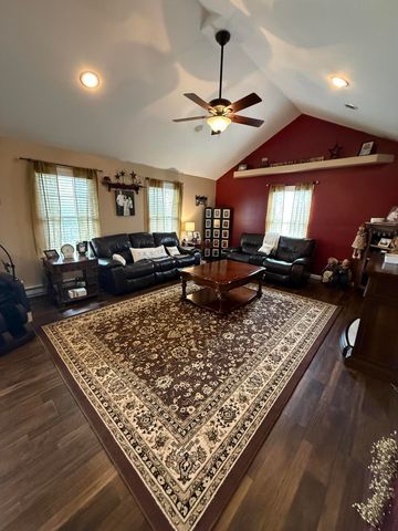 230 Johnson Road, Waynesburg, KY 40489