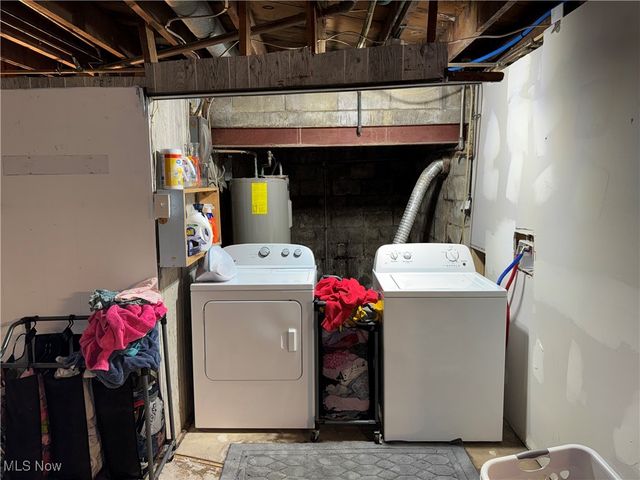 929 May Road, East Liverpool, OH 43920