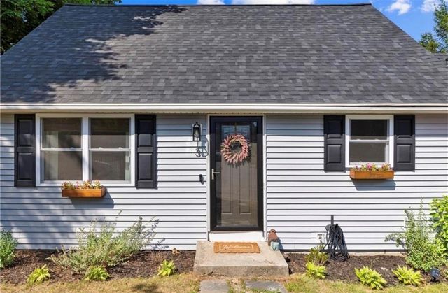 3 Marigold Circle, North Providence, RI 02904