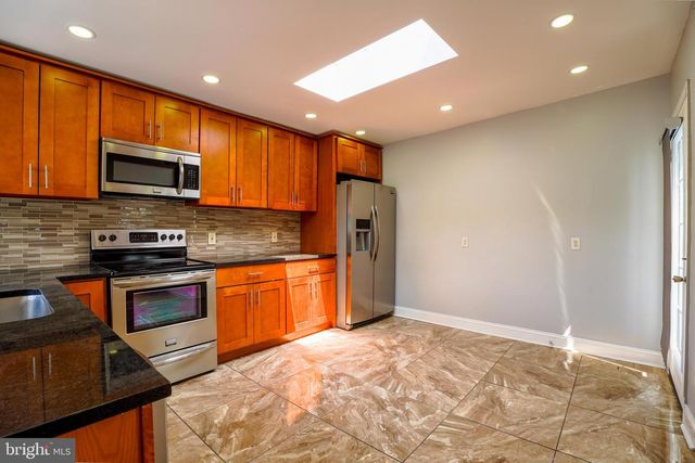 2621 OLD WELSH RD, Willow Grove, PA 19090