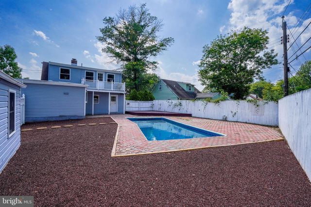 2621 OLD WELSH RD, Willow Grove, PA 19090