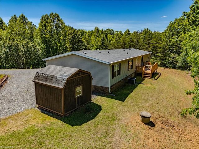 151 Fox Trot Lane, Pilot Mountain, NC 27041
