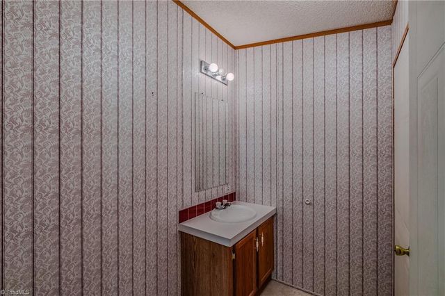 151 Fox Trot Lane, Pilot Mountain, NC 27041