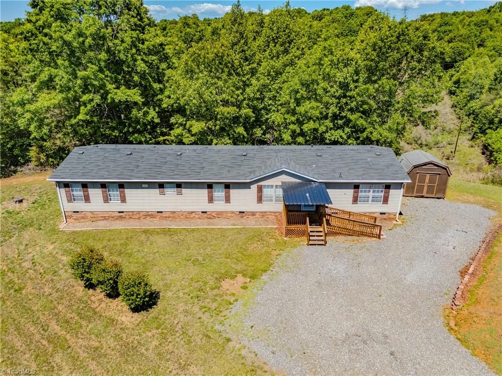 151 Fox Trot Lane, Pilot Mountain, NC 27041