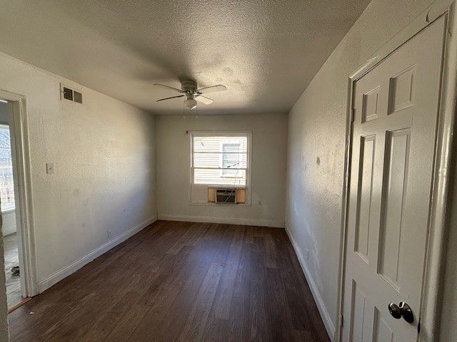 4855 Elena Street, Dallas, TX 75216