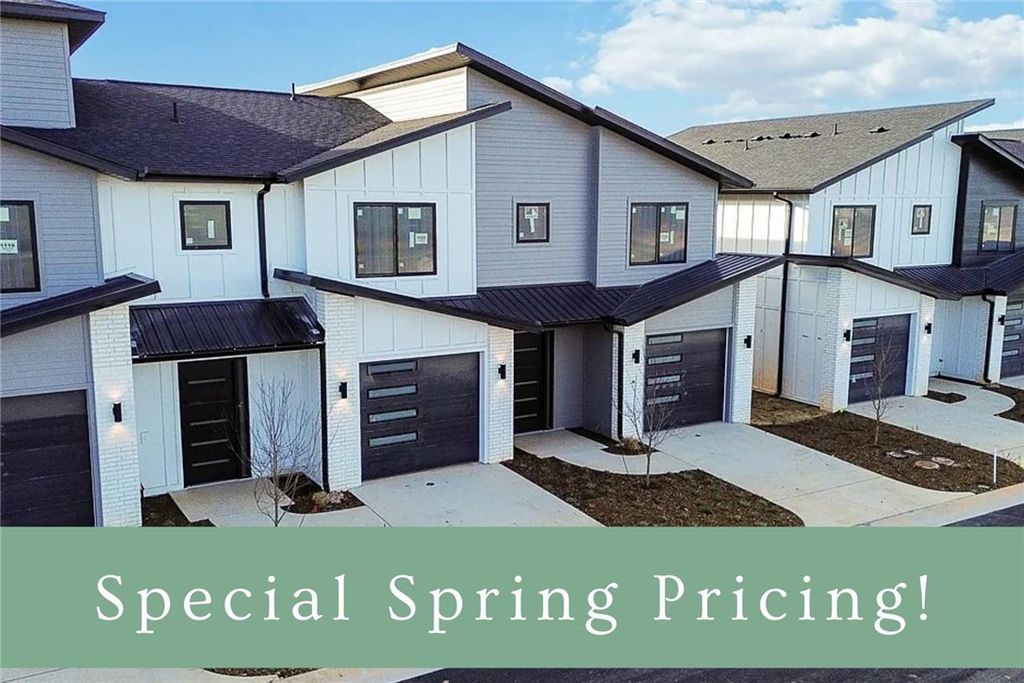 1130 Emilia Avenue, Lowell, AR 72745