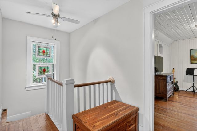 411 2nd Ave, Fayetteville, TN 37334