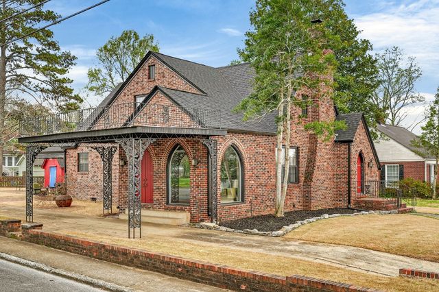 411 2nd Ave, Fayetteville, TN 37334