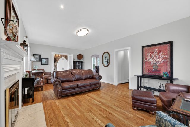 411 2nd Ave, Fayetteville, TN 37334