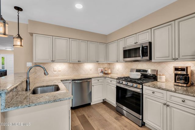 319 Balsam Court, Howell, NJ 07731