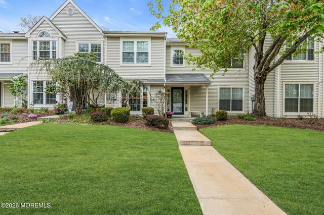 319 Balsam Court, Howell, NJ 07731