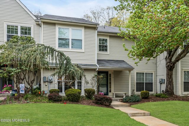 319 Balsam Court, Howell, NJ 07731