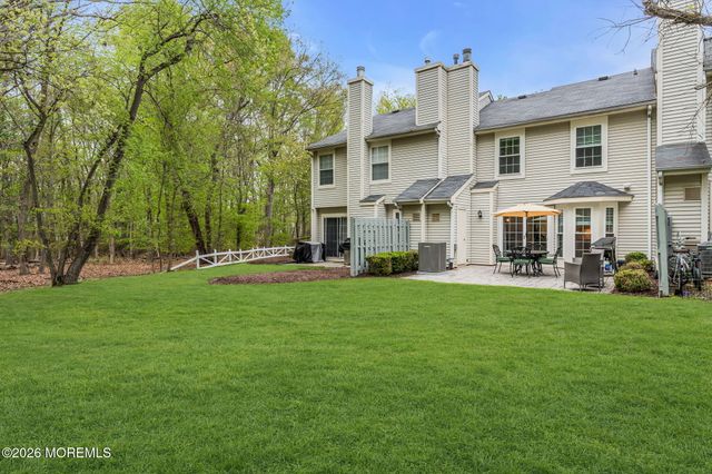 319 Balsam Court, Howell, NJ 07731