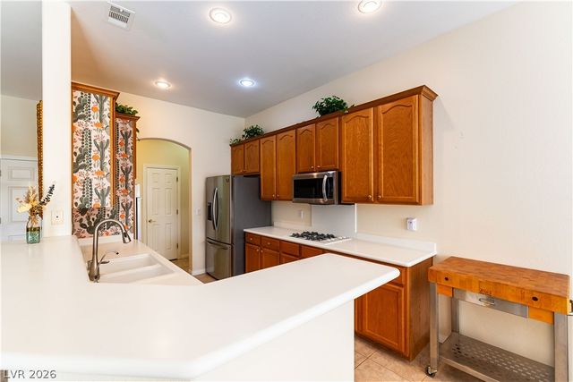 2312 Alpine Pointe Lane, Las Vegas, NV 89134