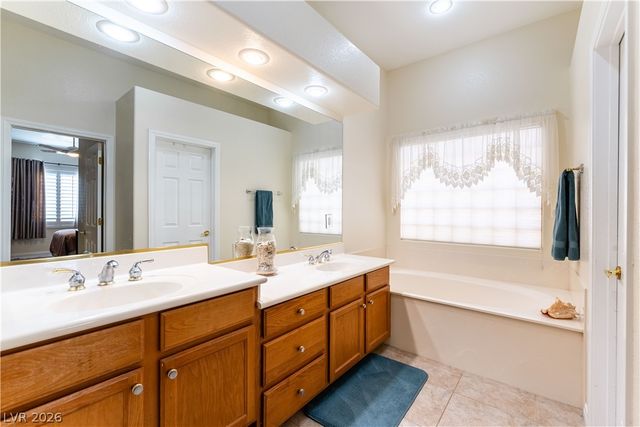 2312 Alpine Pointe Lane, Las Vegas, NV 89134