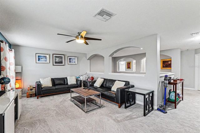 10511 AVIAN FORREST DR, Riverview, FL 33578