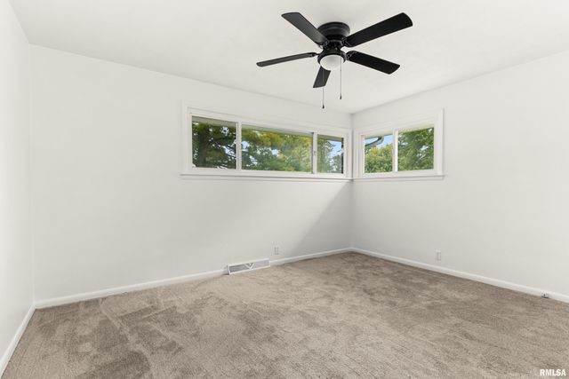 1526 DIVISION Street, Metamora, IL 61548