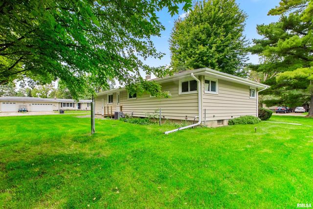 1526 DIVISION Street, Metamora, IL 61548
