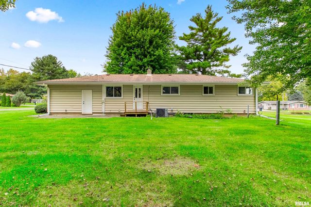 1526 DIVISION Street, Metamora, IL 61548